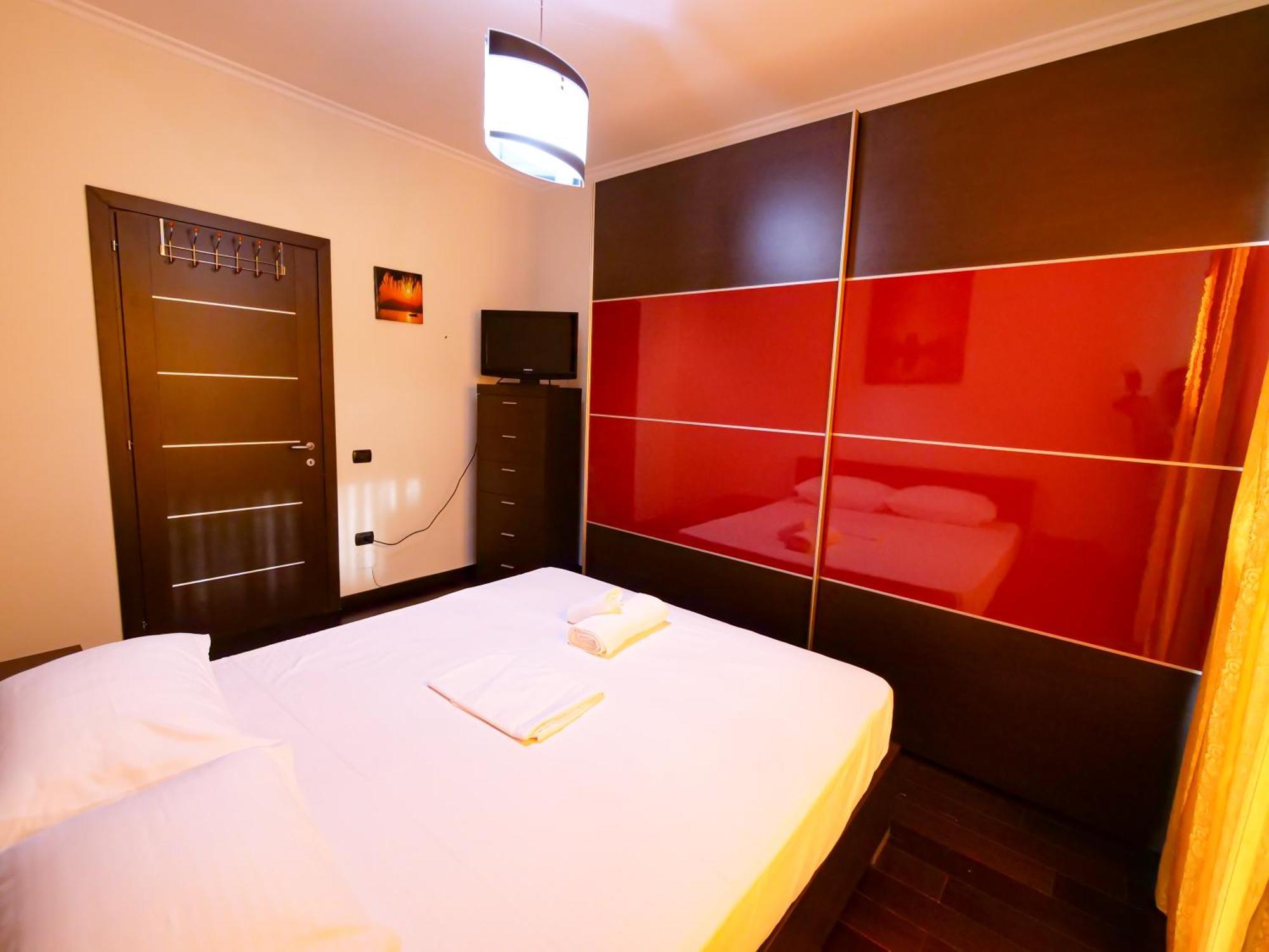Lux Apartment Vlorë 外观 照片